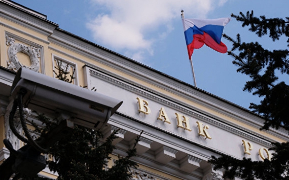 ОСАГО и потребкредиты в лидерах по числу жалоб в Банк России