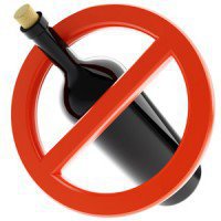 В области ограничили продажи алкоголя в местах общественного питания